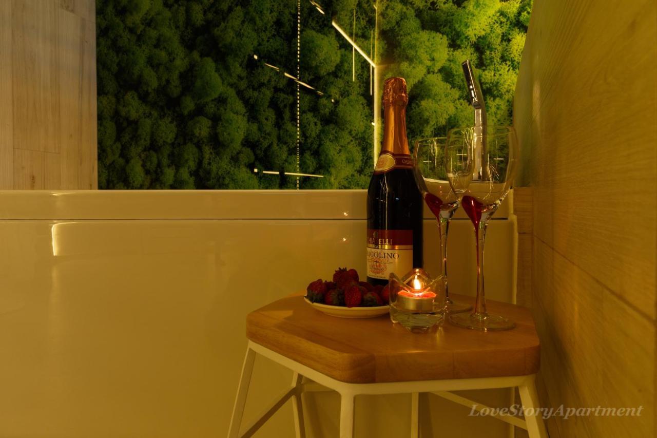 Luxury Apartments «Love Story» Ivano-Frankivsk Exterior photo